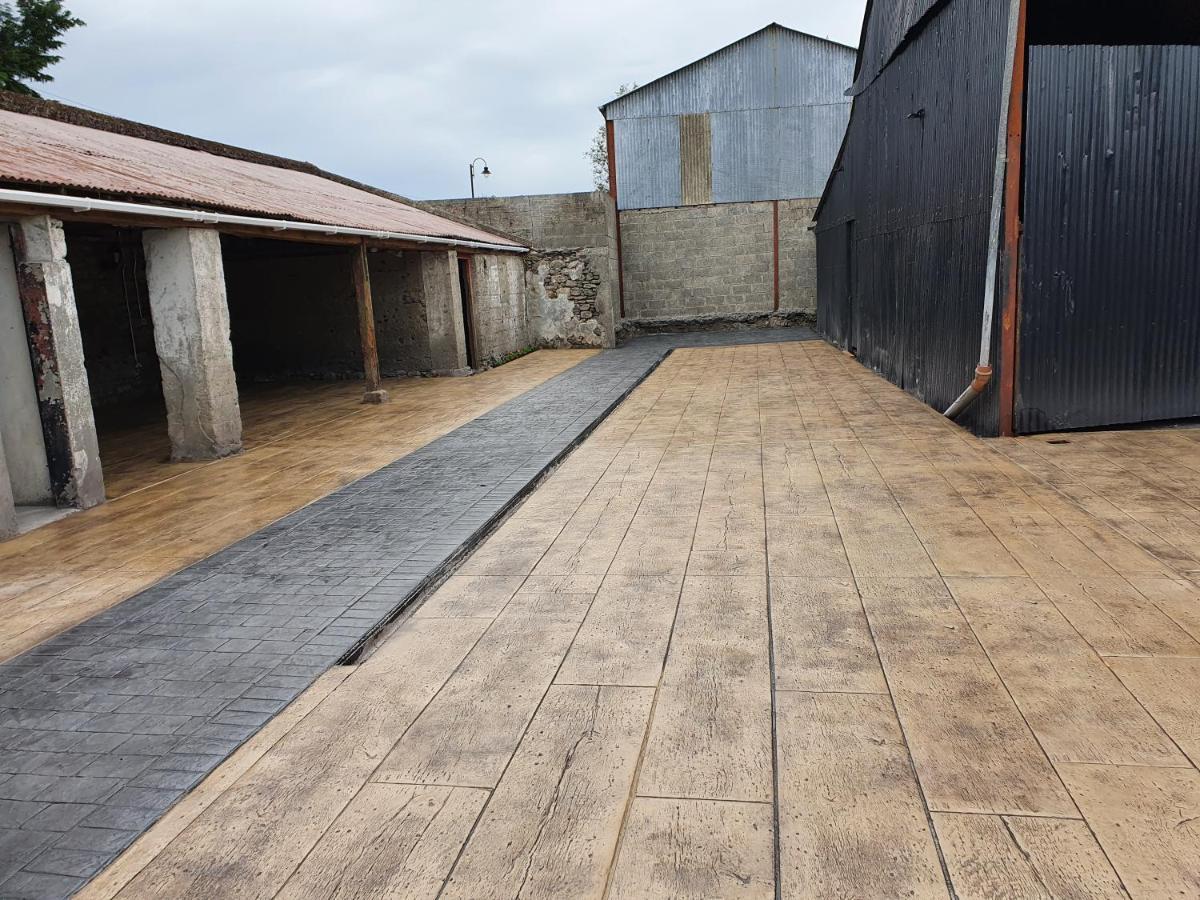 Gordon'S Guesthouse Loughrea Zewnętrze zdjęcie