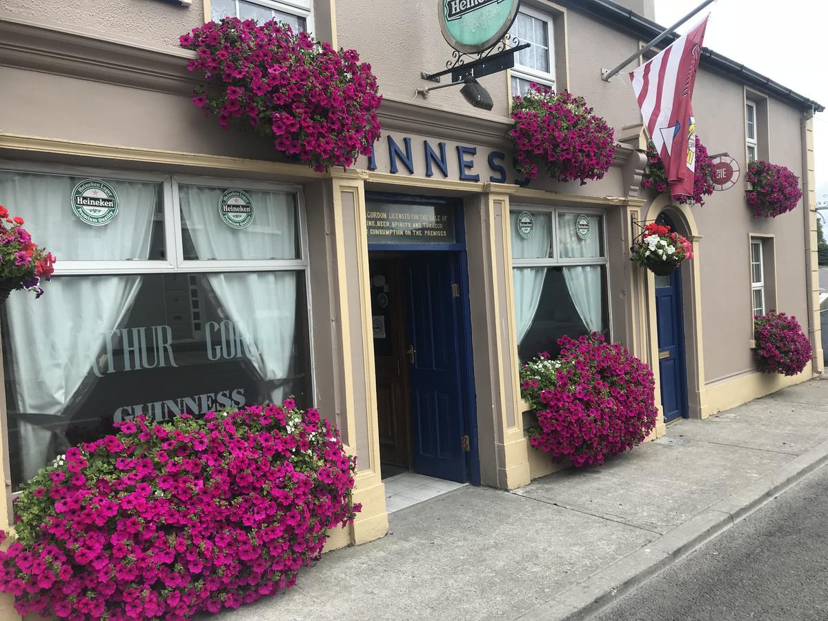 Gordon'S Guesthouse Loughrea Zewnętrze zdjęcie